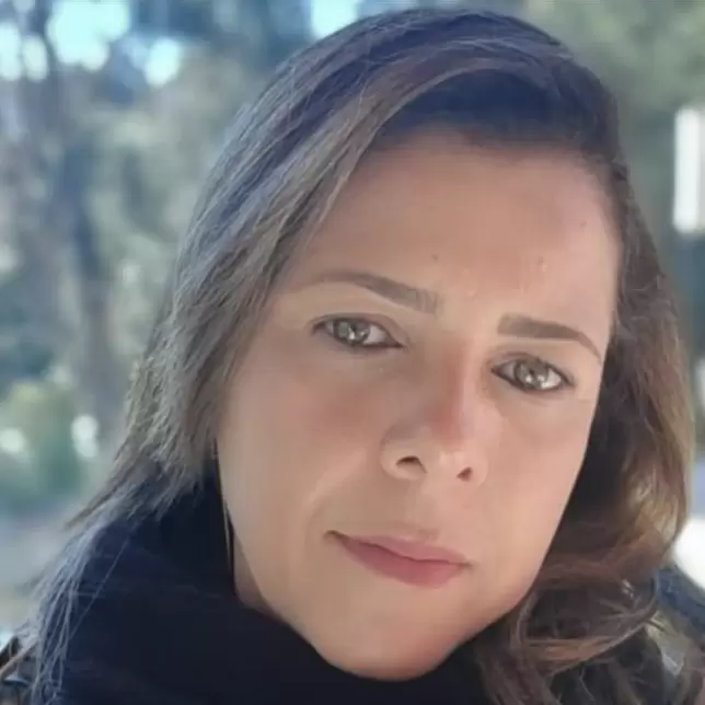 Carla Cristine Tridade e Castro